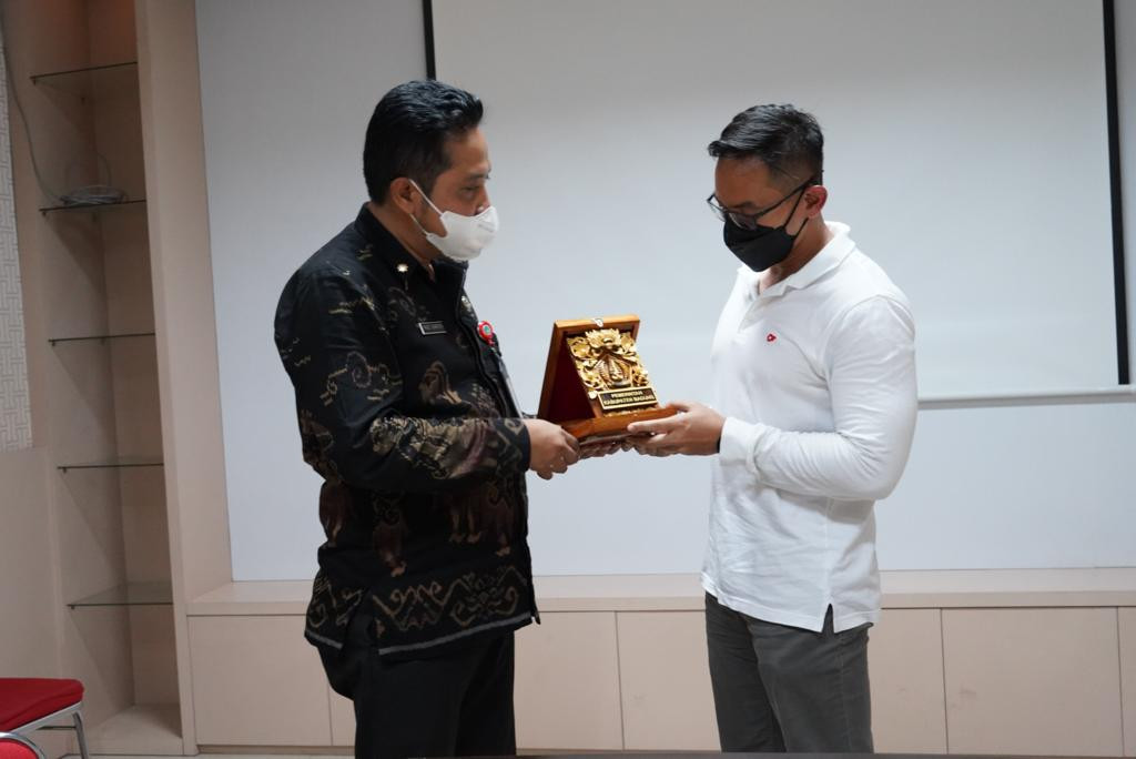 Kunker Prokompim Badung ke Humas Pemkot Surabaya
